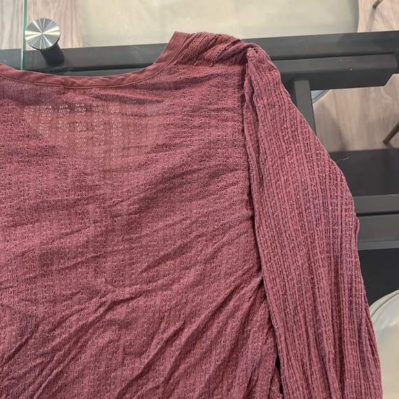 XS Lucky Brand Purple Top - Picture 3 of 5